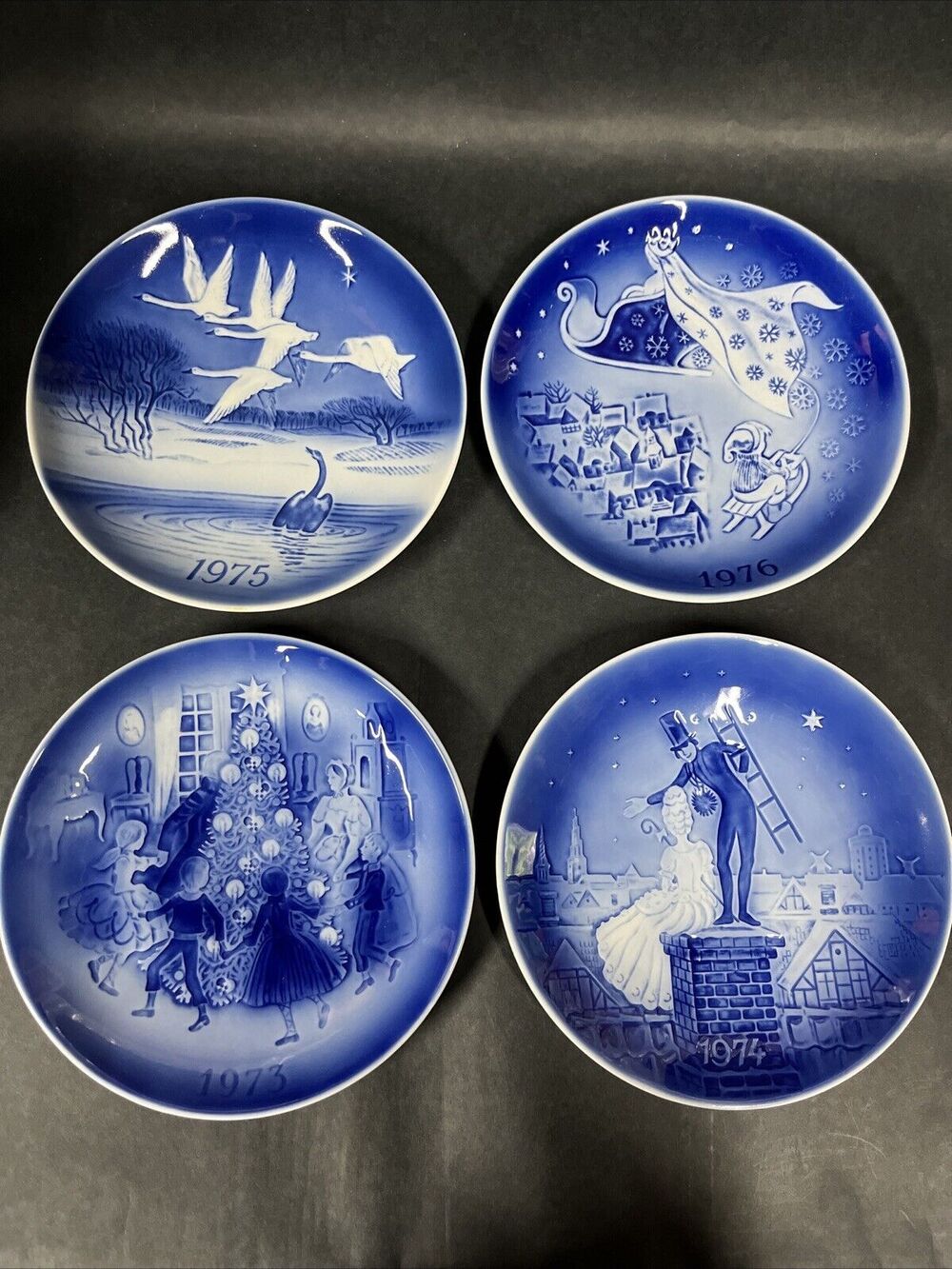 VTG Desiree Denmark Svend Jensen Old Copenhagen Blue Xmas Decor Plates 1973-1976